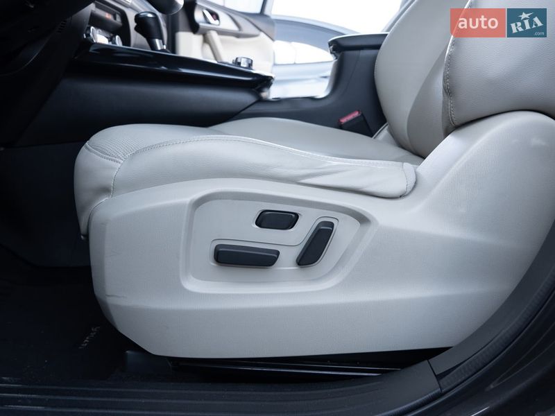 Позашляховик / Кросовер Mazda CX-9 2016 в Дніпрі фото 18 Позашляховик / Кросовер Mazda CX-9 2016 в Дніпрі