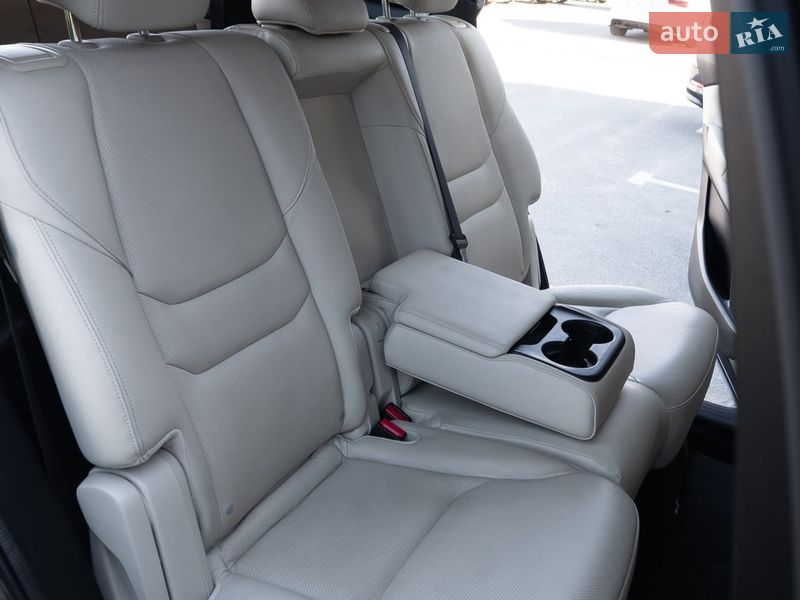 Позашляховик / Кросовер Mazda CX-9 2016 в Дніпрі фото 44 Позашляховик / Кросовер Mazda CX-9 2016 в Дніпрі