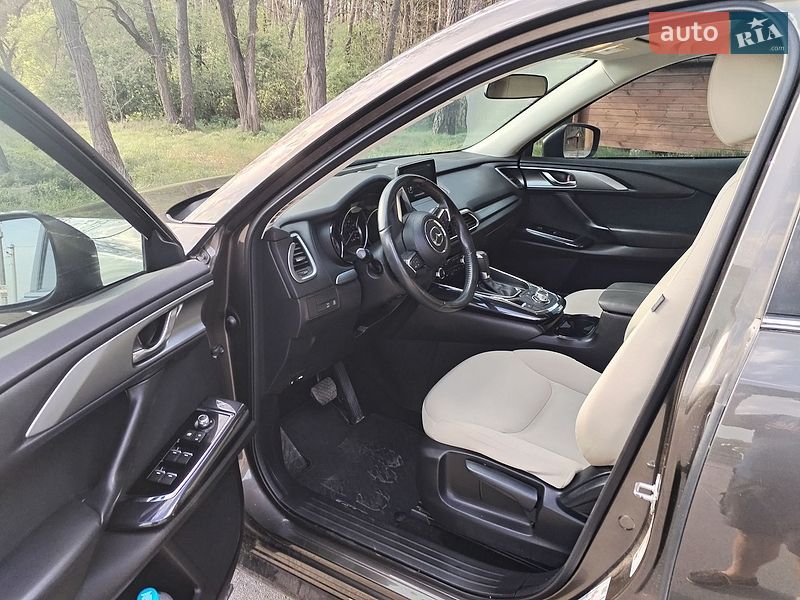 Внедорожник / Кроссовер Mazda CX-9 2016 в Шепетовке