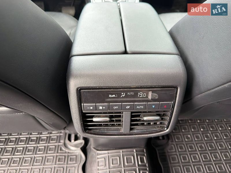 Внедорожник / Кроссовер Mazda CX-9 2017 в Киеве фото 24 Внедорожник / Кроссовер Mazda CX-9 2017 в Киеве