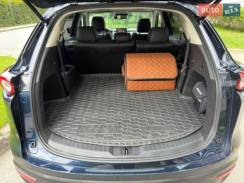 Внедорожник / Кроссовер Mazda CX-9 2017 в Киеве фото 28 Внедорожник / Кроссовер Mazda CX-9 2017 в Киеве