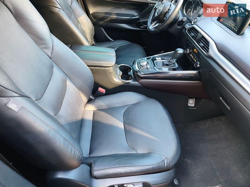 Внедорожник / Кроссовер Mazda CX-9 2017 в Киеве