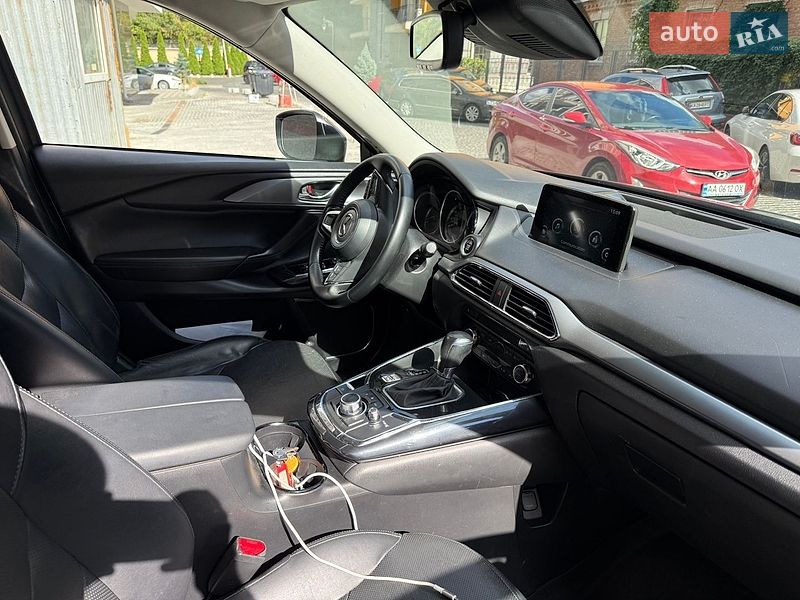 Внедорожник / Кроссовер Mazda CX-9 2016 в Киеве