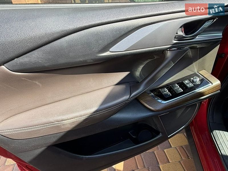 Внедорожник / Кроссовер Mazda CX-9 2019 в Киеве