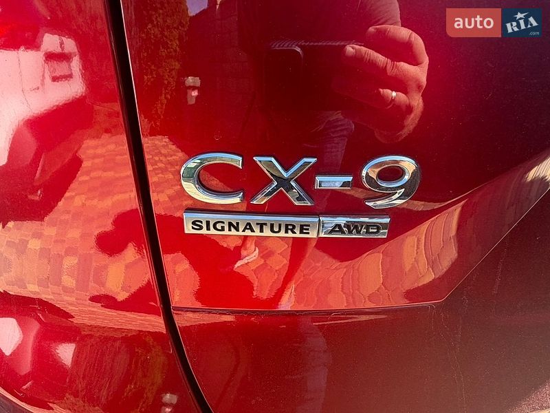 Внедорожник / Кроссовер Mazda CX-9 2019 в Киеве