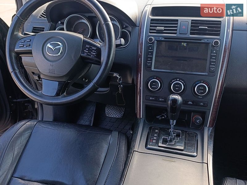 Внедорожник / Кроссовер Mazda CX-9 2009 в Южноукраинске