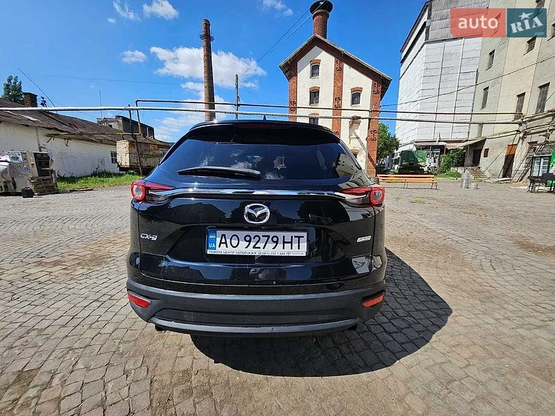 Mazda CX-9