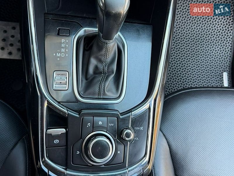 Внедорожник / Кроссовер Mazda CX-9 2018 в Ужгороде