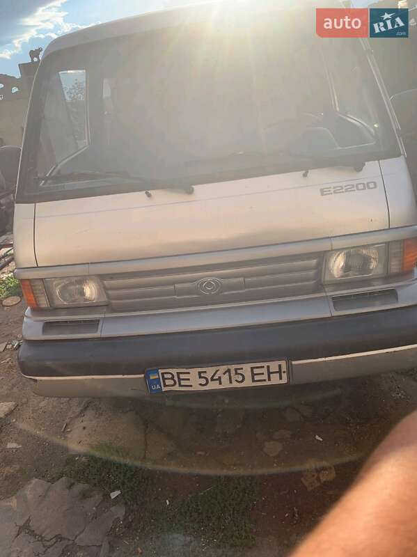 Минивэн Mazda E-series 1997 в Николаеве фото 17 Минивэн Mazda E-series 1997 в Николаеве