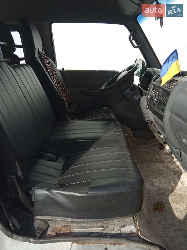 Микроавтобус Mazda E-series 2001 в Дубно фото 3 Микроавтобус Mazda E-series 2001 в Дубно