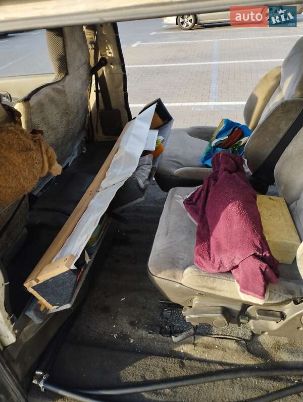 Микроавтобус Mazda E-series 1989 в Киеве фото 9 Микроавтобус Mazda E-series 1989 в Киеве