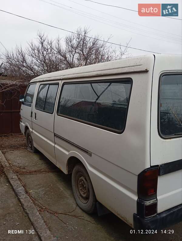 Минивэн Mazda E-series 1992 в Николаеве фото 8 Минивэн Mazda E-series 1992 в Николаеве