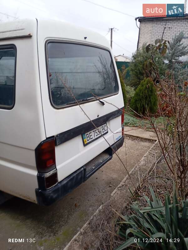 Минивэн Mazda E-series 1992 в Николаеве фото 9 Минивэн Mazda E-series 1992 в Николаеве