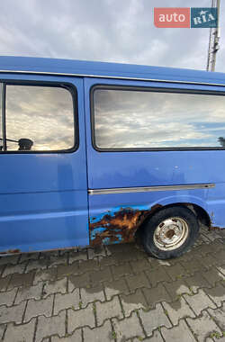 Другие автобусы Mazda E-series 1997 в 
