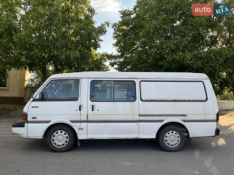 Микроавтобус Mazda E-series 1996 в Николаеве