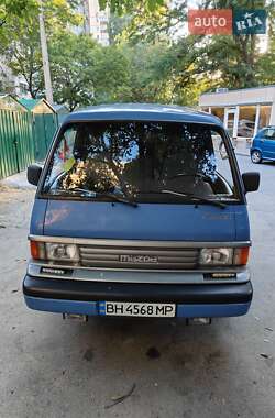 Минивэн Mazda E-series 1997 в 