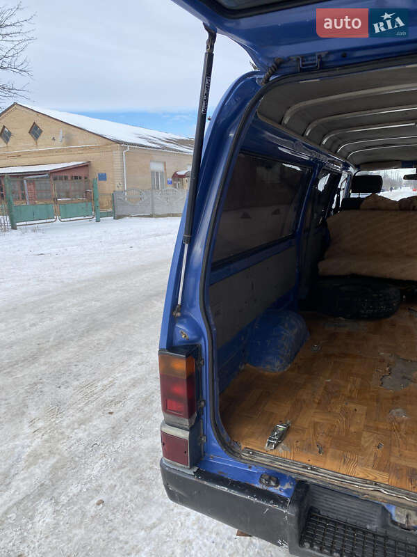 Минивэн Mazda E-series 1997 в Летичеве