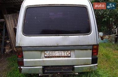 Минивэн Mazda E-series 1997 в Шептицькому