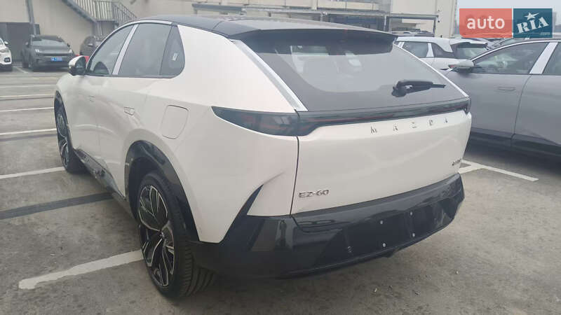 Внедорожник / Кроссовер Mazda EZ-60 2025 в Киеве