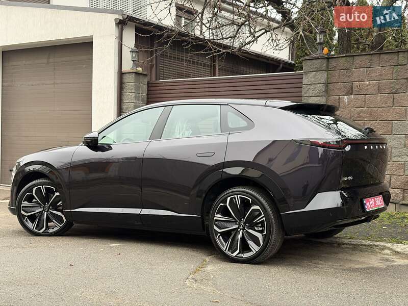 Внедорожник / Кроссовер Mazda EZ-60 2025 в Киеве