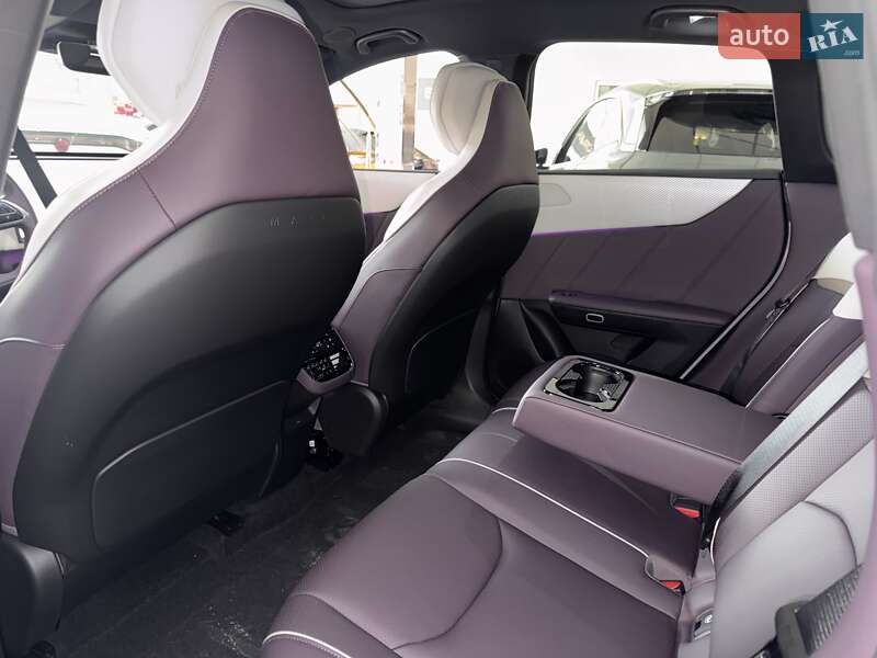 Внедорожник / Кроссовер Mazda EZ-60 2025 в Киеве