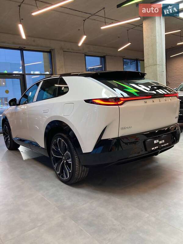 Внедорожник / Кроссовер Mazda EZ-60 2025 в Львове