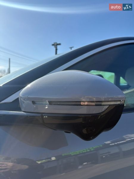 Внедорожник / Кроссовер Mazda EZ-60 2025 в Киеве