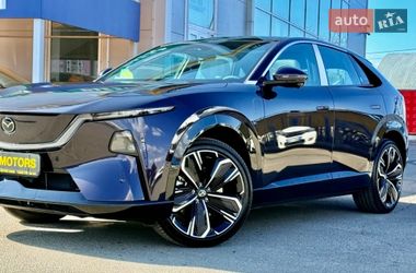 Внедорожник / Кроссовер Mazda EZ-60 2025 в Киеве