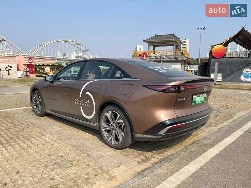 Седан Mazda EZ-6 2024 в Днепре