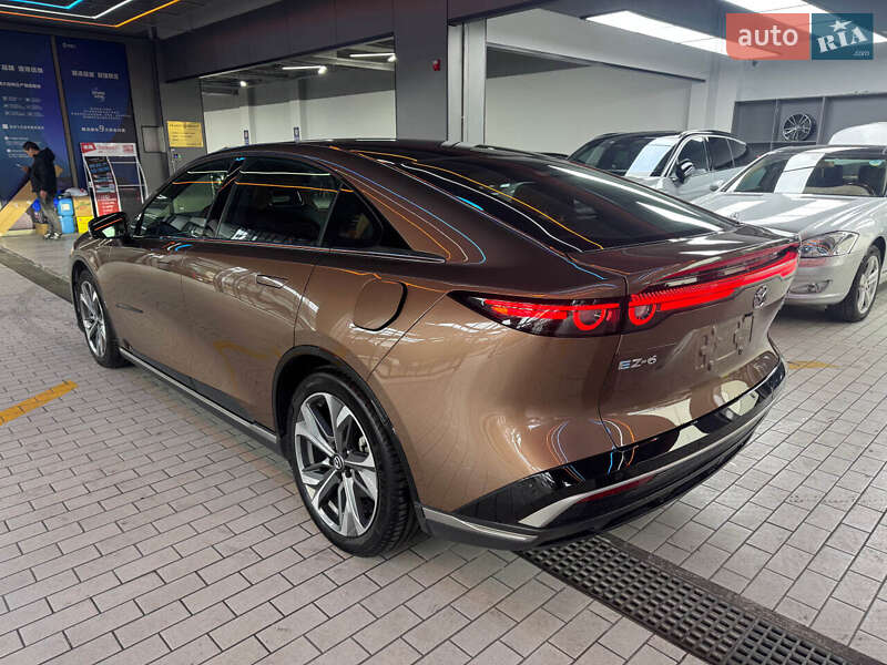 Седан Mazda EZ-6 2024 в Львове фото 5 Седан Mazda EZ-6 2024 в Львове