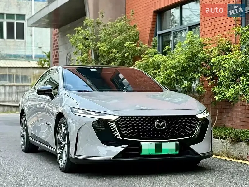 Mazda EZ-6