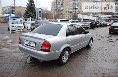 Седан Mazda Familia 2000 в Одессе