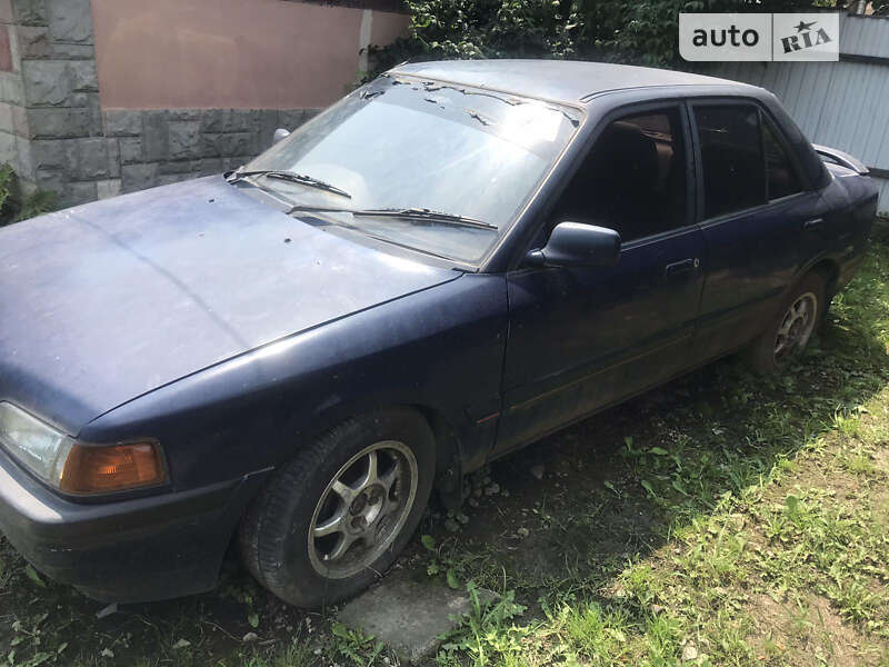 Седан Mazda Familia 1982 в Івано-Франківську фото Седан Mazda Familia 1982 в Івано-Франківську