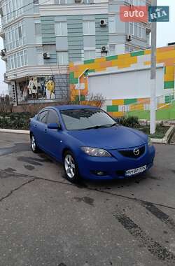 Седан Mazda Familia 2003 в Чорноморську