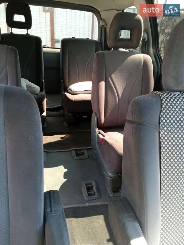 Минивэн Mazda MPV 2003 в Нововолынске