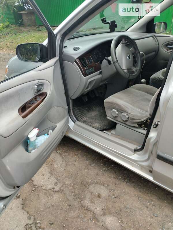 Минивэн Mazda MPV 2002 в Летичеве