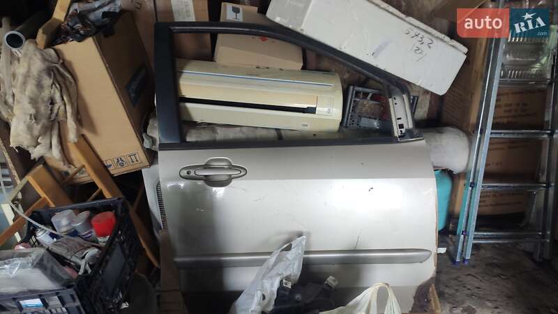 Минивэн Mazda MPV 2000 в Броварах