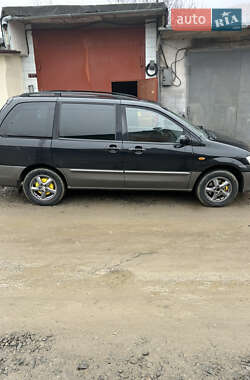 Минивэн Mazda MPV 2003 в 
