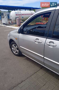 Минивэн Mazda MPV 2002 в 
