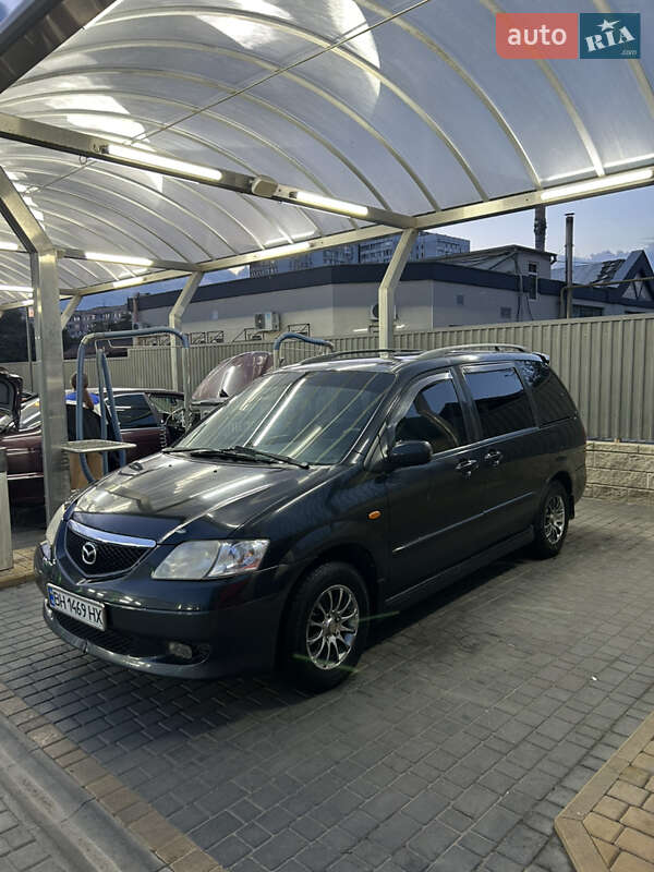 Минивэн Mazda MPV 2003 в 