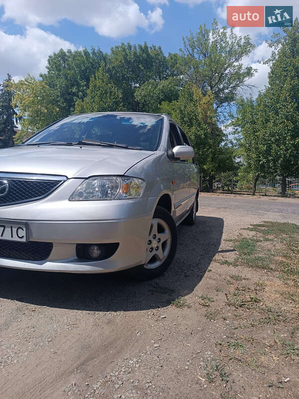 Мінівен Mazda MPV 2002 в Сумах