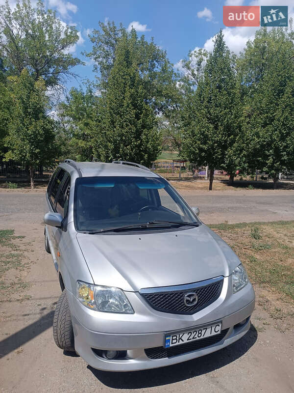 Мінівен Mazda MPV 2002 в Сумах