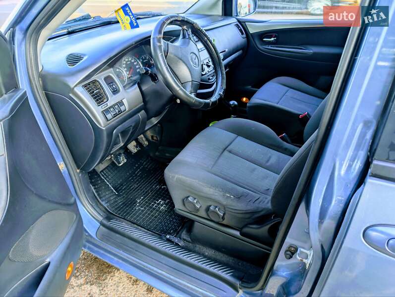 Минивэн Mazda MPV 2004 в Львове
