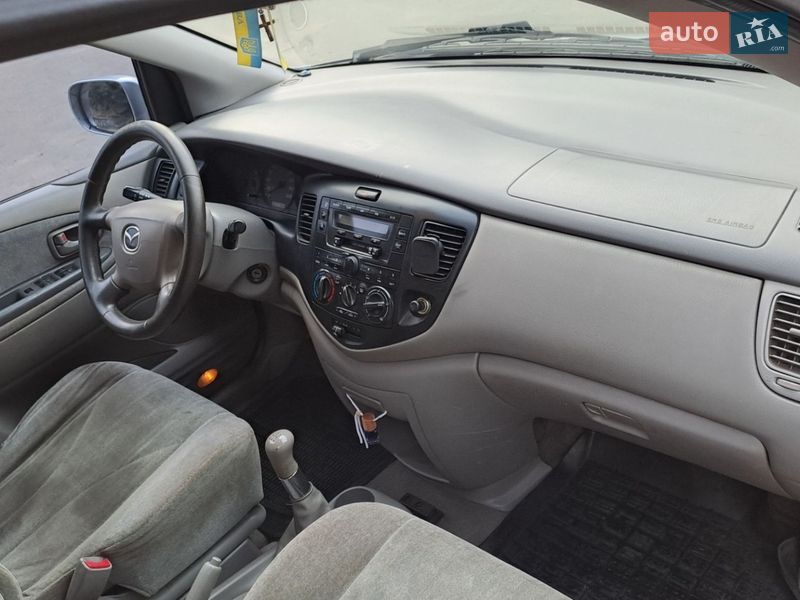 Мінівен Mazda MPV 2000 в Львові