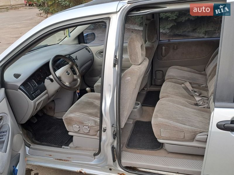 Мінівен Mazda MPV 2000 в Львові
