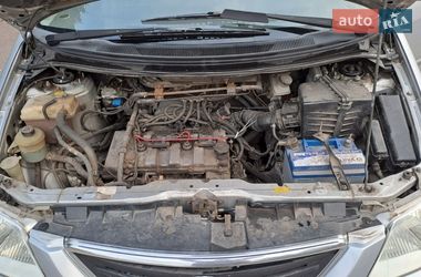 Мінівен Mazda MPV 2000 в Львові