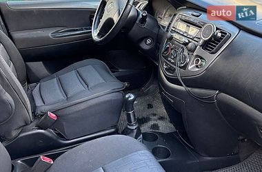 Минивэн Mazda MPV 2004 в Запорожье