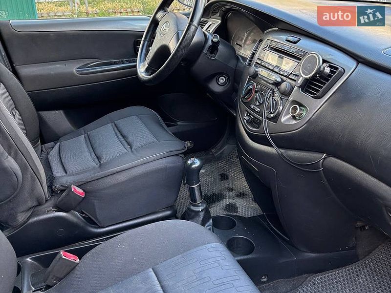 Минивэн Mazda MPV 2004 в Запорожье