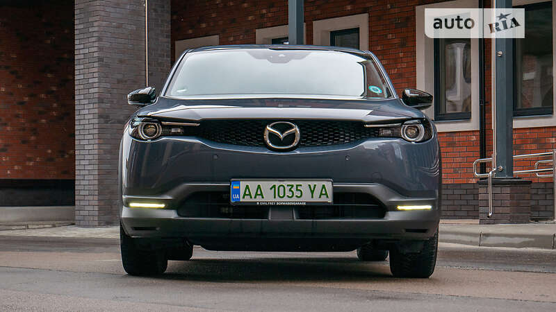 Позашляховик / Кросовер Mazda MX-30 2020 в Києві