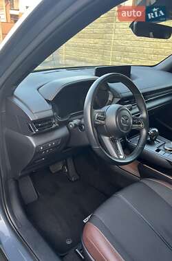 Внедорожник / Кроссовер Mazda MX-30 2020 в Владимире